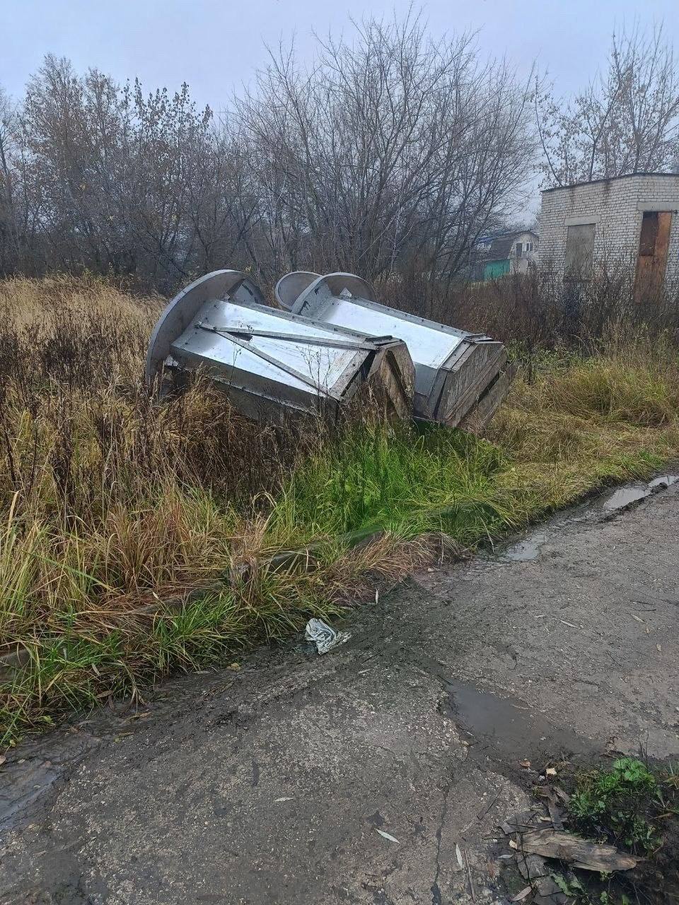 В Белоусово назревает кризис безопасности: Открытые мусорные шахты — прямая угроза жизни жителей!