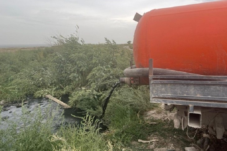 Суд заставил Минприроды убирать за сброс отходов.

Председатель СНТ пожаловался, стоки попадали в...