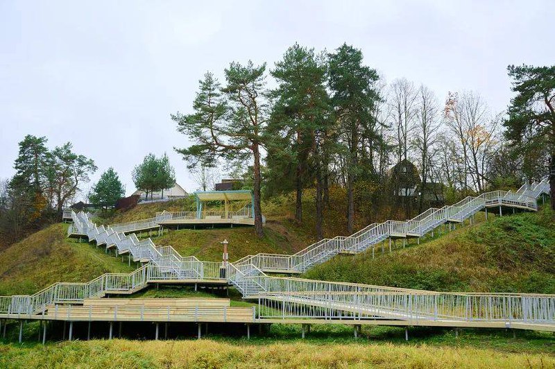 Боровск в беде!

Подвалы на Некрасова и Гущина затоплены. Сор из Текиженского оврага – это место ...