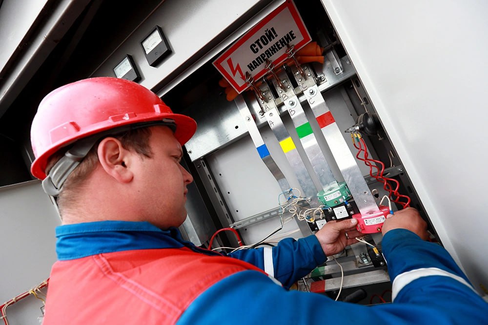 ☄️ Временное отключение электричества по отдельным адресам 39 микрорайона

Специалисты выехали дл...